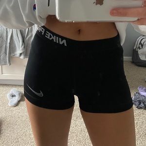 Black Nike Pros